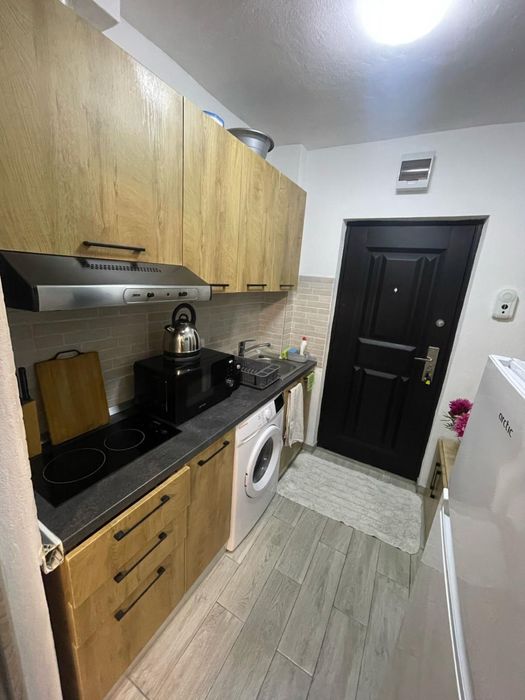 Proprietar-Inchiriez Garsoniera