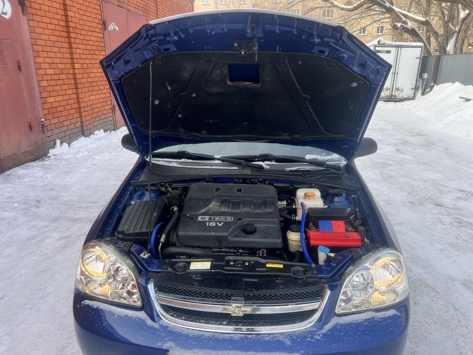 Продам Шевроле лачетти.