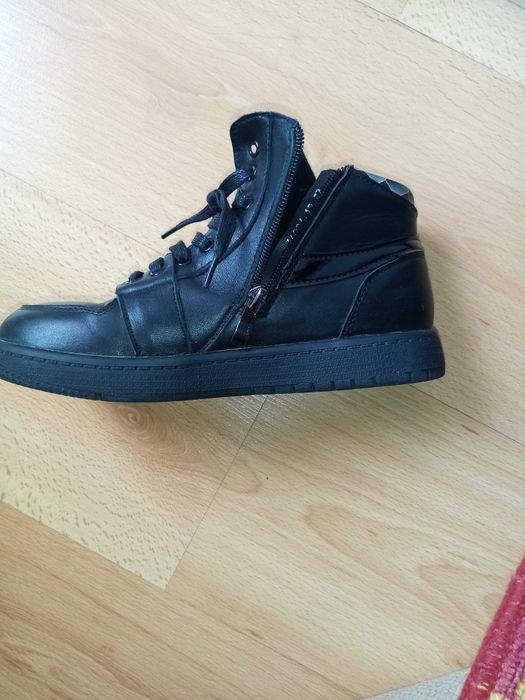 Обувь, б/у, носили один сезон