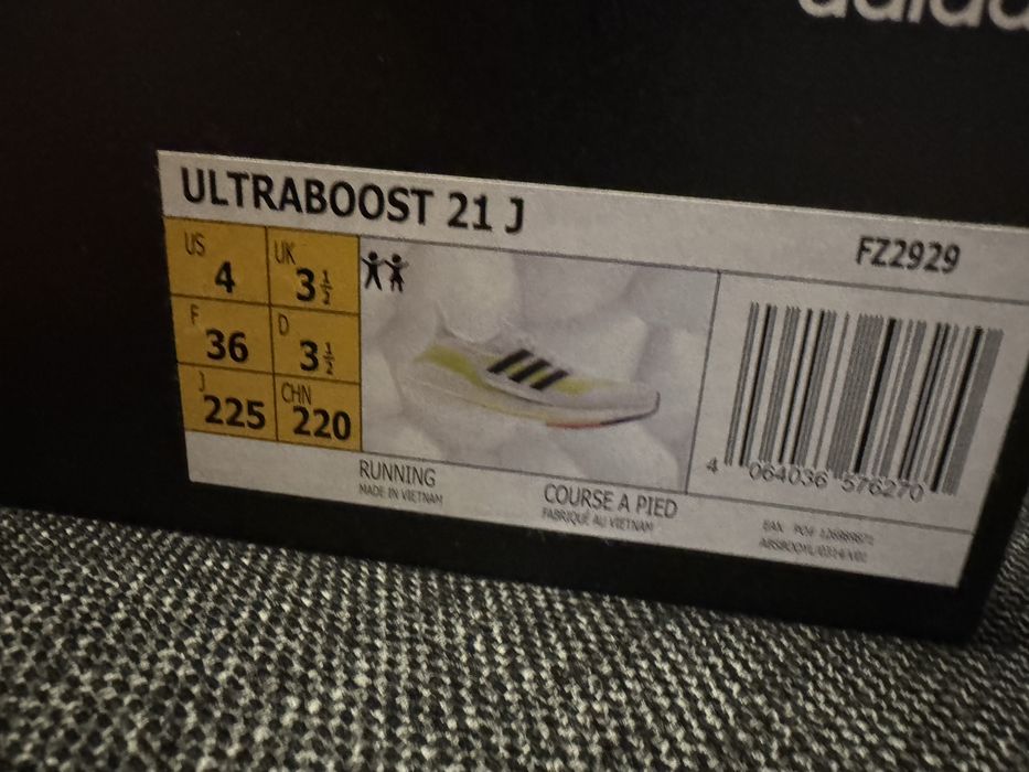 Adidas Ultraboost 21 marimea 36