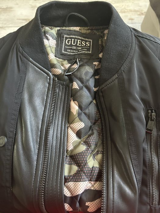 Оригинални мъжко кожено яке Guess M