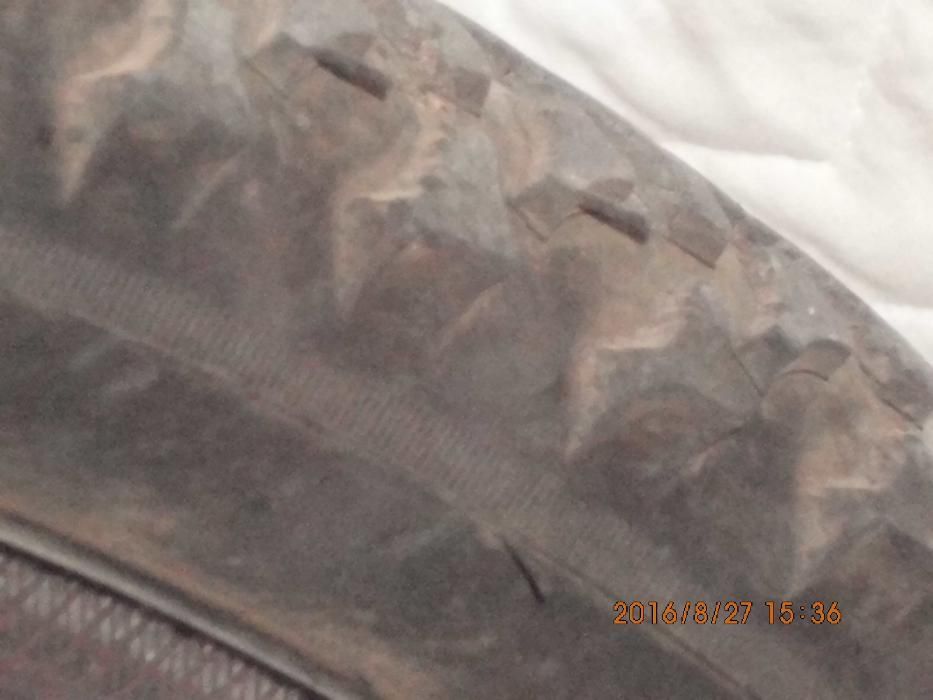 Bicicleta MTB cu 21 de viteze + diverse accesorii