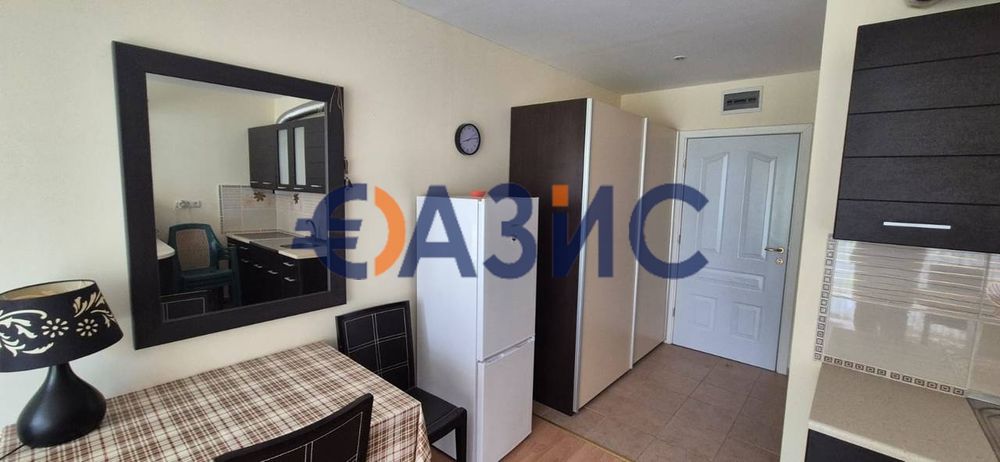 Продава се Едностаен апартамент в Свети Влас - 40 кв.м за 1113 €/кв.м - Снимка #3