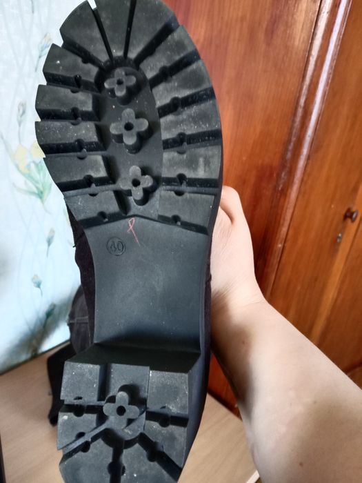 Сапоги женские, новые.