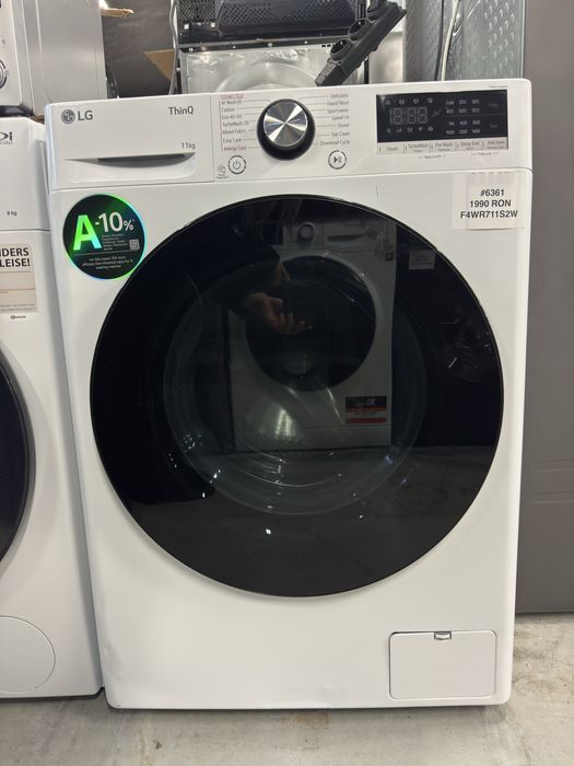 Maşină de spălat rufe LG F4WR711S2W