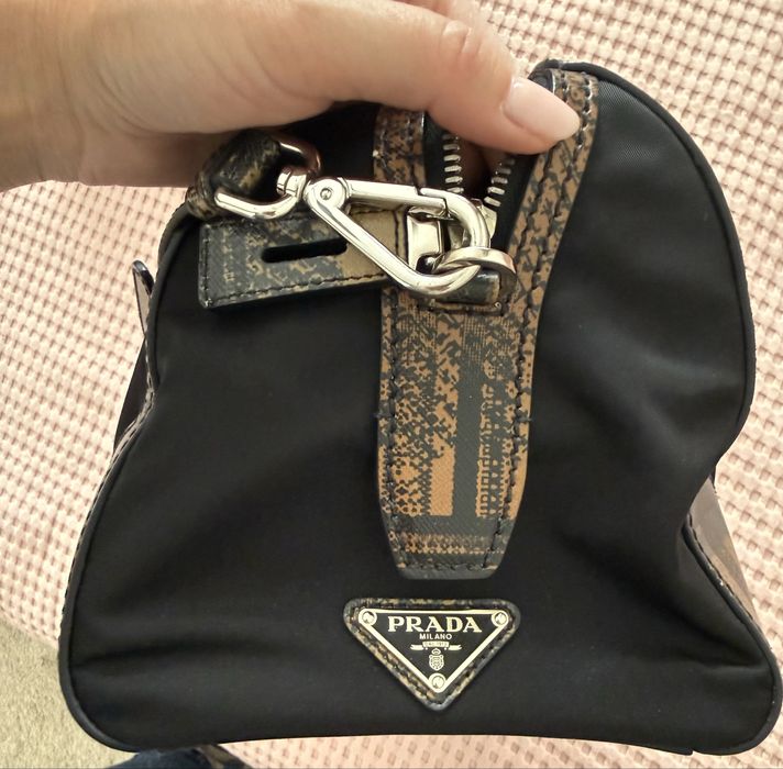 Дамска чанта PRADA