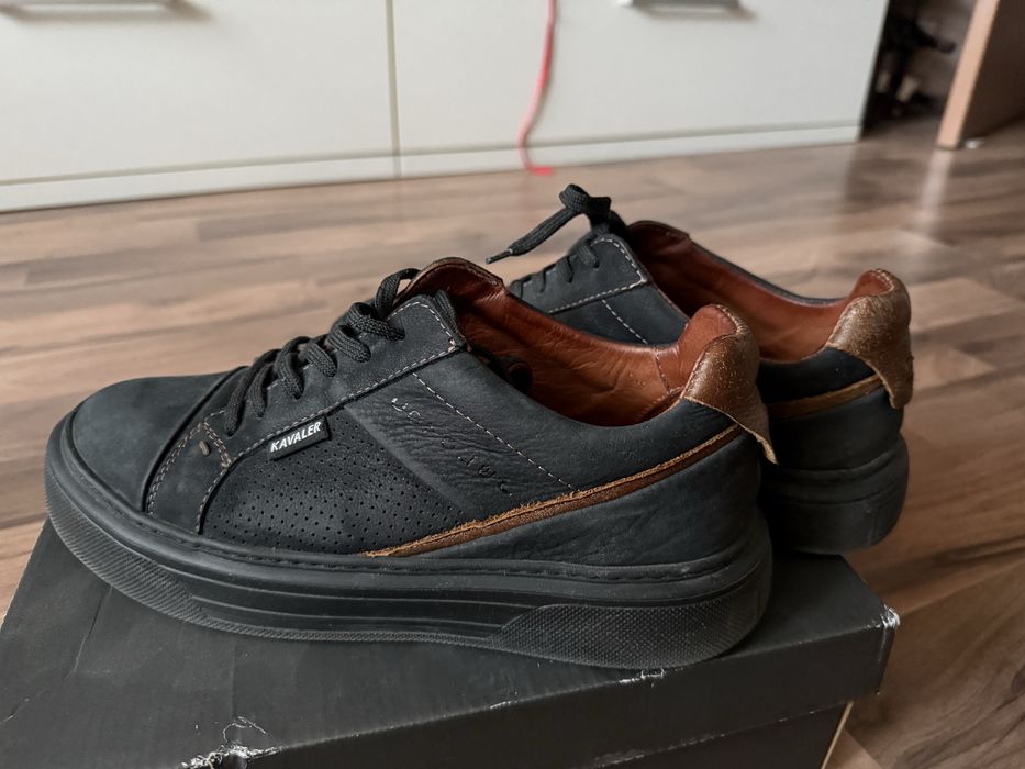 Кецове  КАВАЛЕР от естествен набук