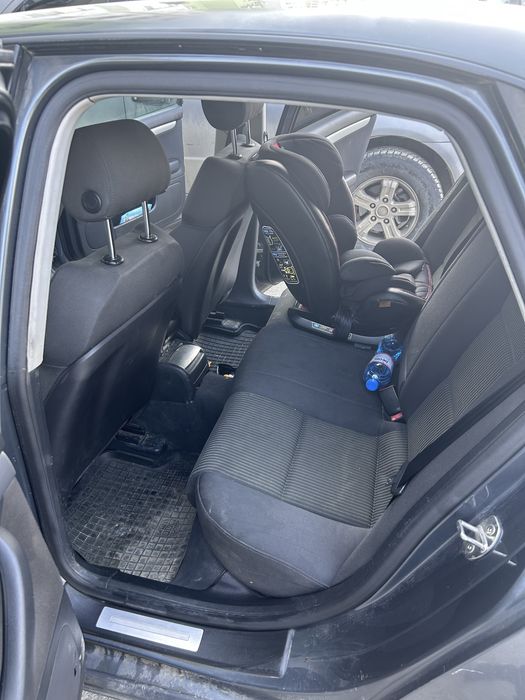 Audi A4 B7 1.9 116кс