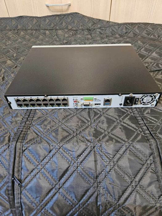 Nvr hikvision DS-7616NI-K2/16P 4k hdd 3TB 12MP