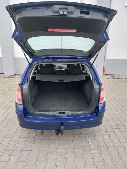 OPEL Astra 2004 — imagine 2
