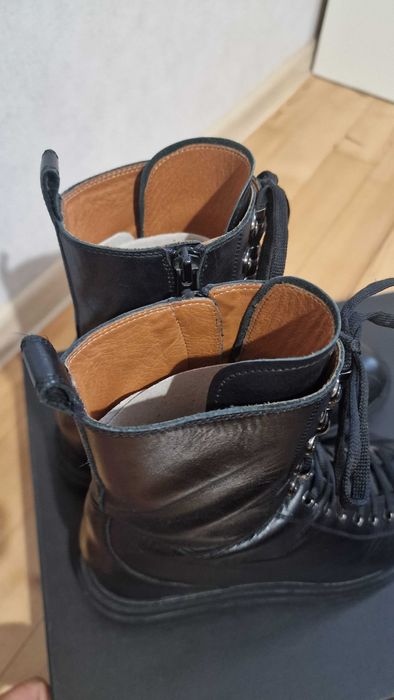 Боти/кубинки с връзки MUSETTE