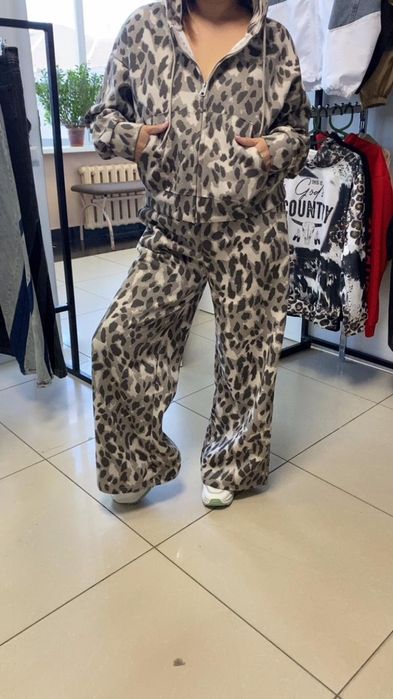 Костюмы производства Корея