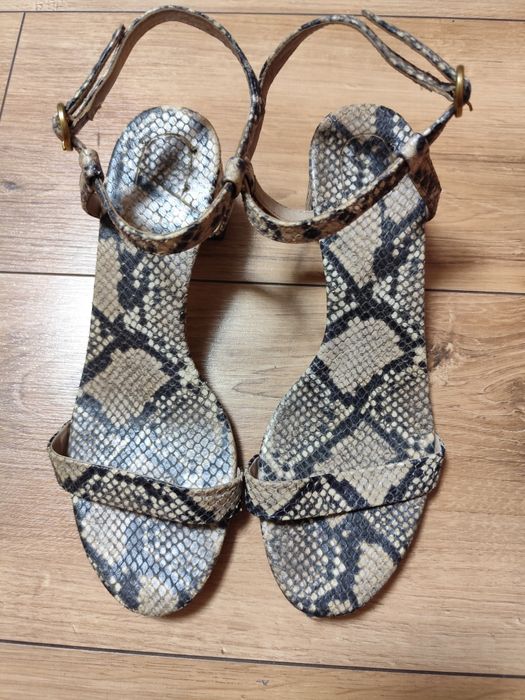 Sandale marimea 38, Massimo Dutti