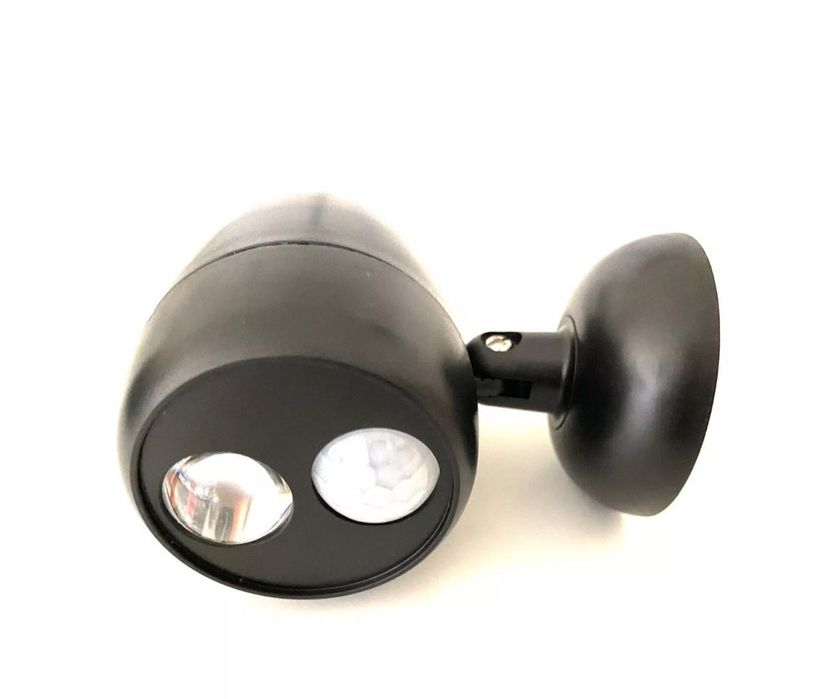 Безжична Охранителна Лампа със Сензор за Движение 360 Wireless