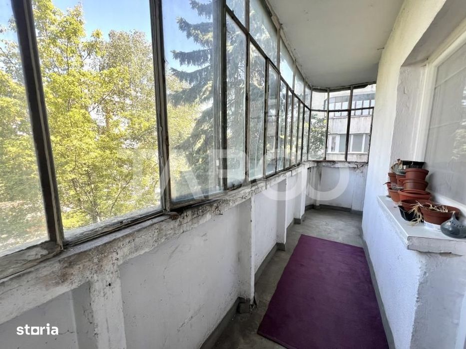 Apartament cu 3 camere de vanzare in Manastur zona Kaufland decomandat