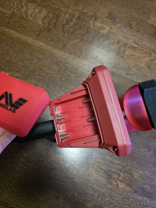 Металлоискатель Minelab Vanquish 340