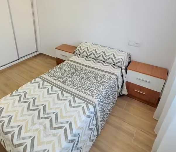 Дава се под наем Тристаен апартамент в Бургас, Крайморие - 80 кв.м за 372.3 € - Снимка #5