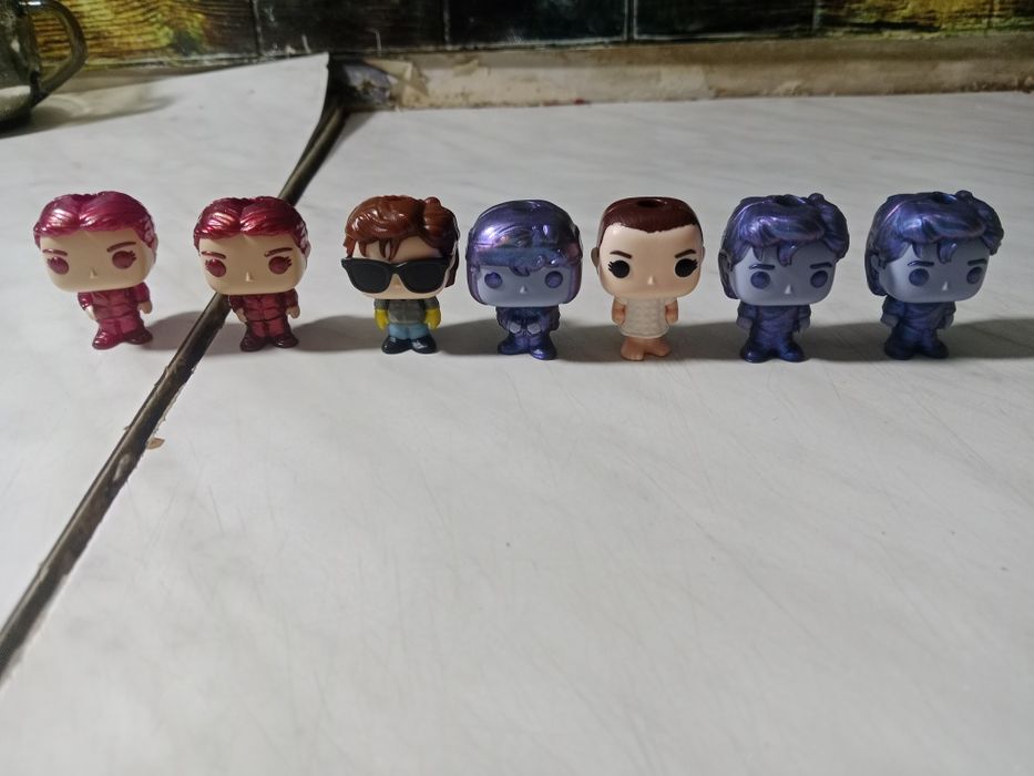 Фигурки очень странных дел