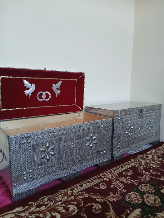 Сундук сотилади састаяанаси яагидек