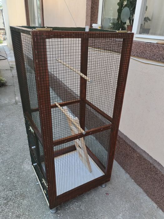 Cuști papagali mari