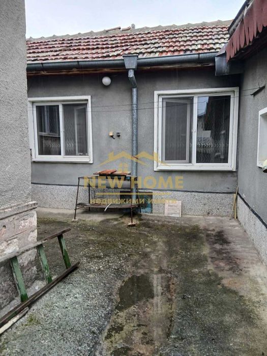 Продава се Къща в Добрич, Център - 85 кв.м за 480 €/кв.м - Снимка #4