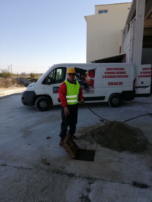 Desfundare canalizare și inspecție video vidanjare sunați pt urgențe