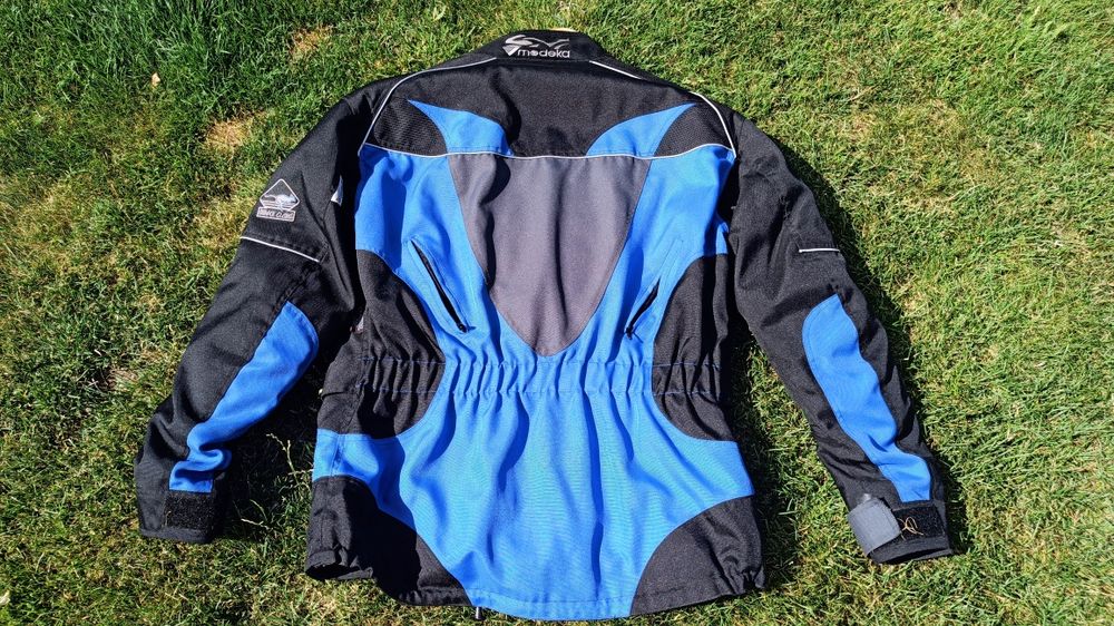Vând geaca moto ModekaXXL