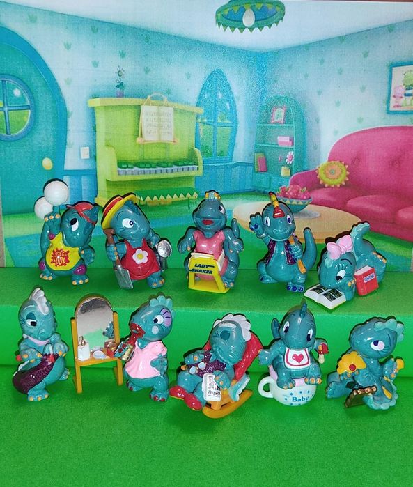 Игрушки киндер сюрприза