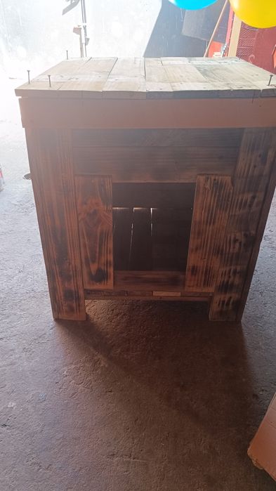 Cușcă de câine din scândură 20 mm