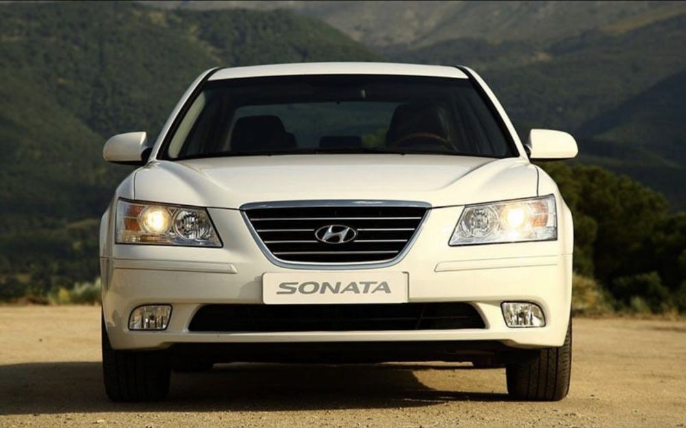 Hyundai Sonata, 2010
