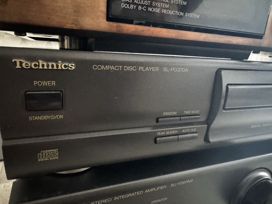 Linie Technics cu deck Denon