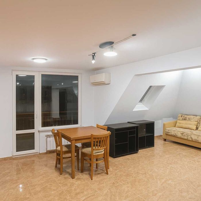 Едностаен ап. под наем в Центъра на София