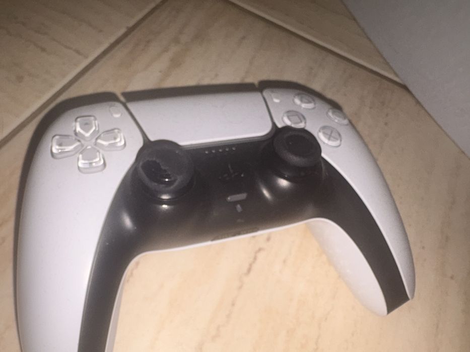 Playstation 5 Disc Edition + два контролера