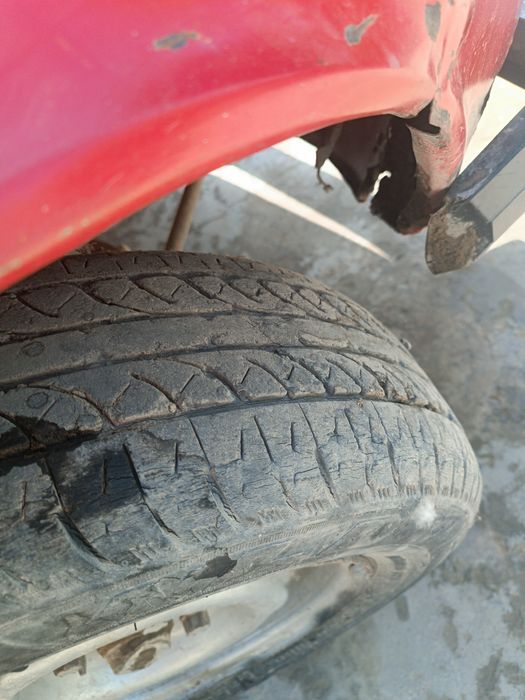 Vaz 011 holati yaxshi bittada yuradi 80talik kapron balon