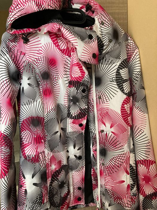 Дамско зимно яке Cropp