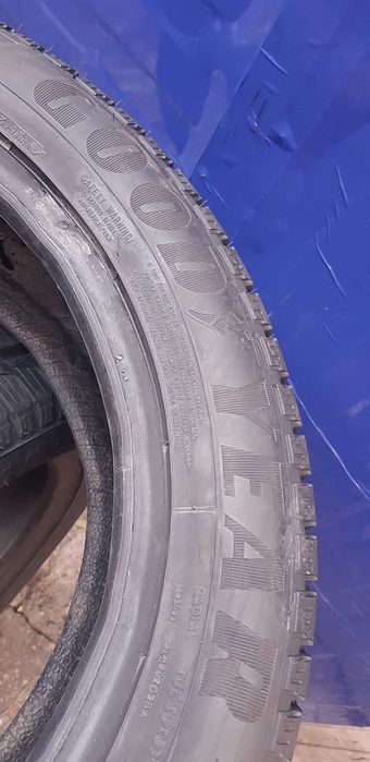 anvelope  Goodyear 235/55/19