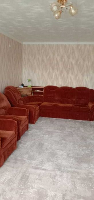 Продам диван Б/У