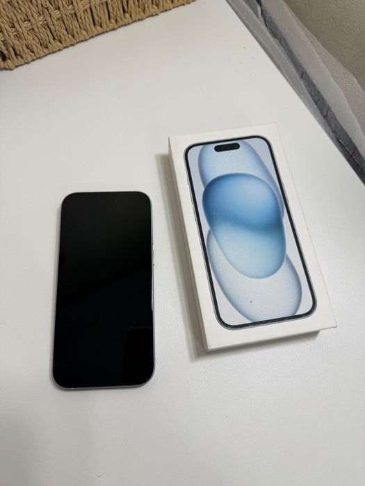 iphone 15 , с коробкой , 256гб
