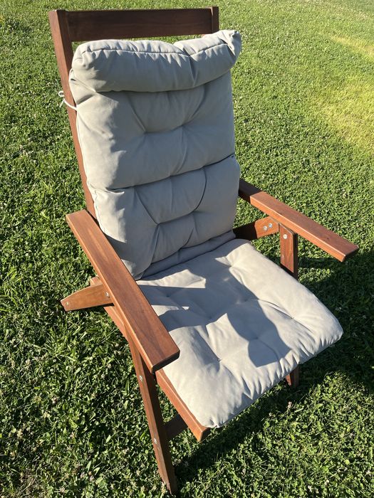 Vand 4 scaune pentru terasa Ikea Applaro cu perne