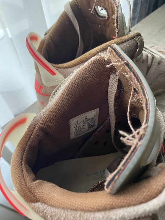 Jordan 6 x Travis Scott