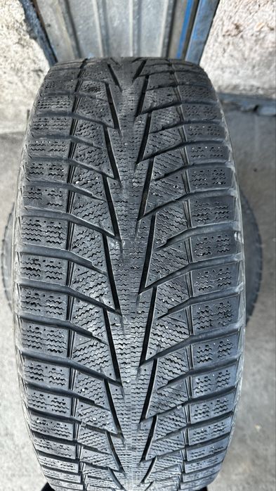 Шины Hankook 235/55R18