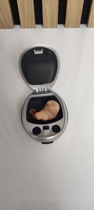 Aparat auditiv Starkey cu reglaj volum