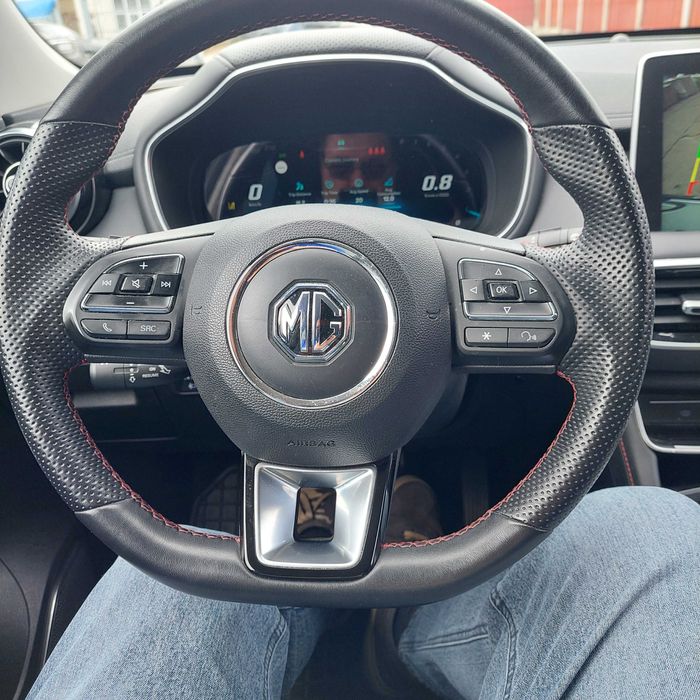 MG HS model 2024  aflat în garanție oficială 7 ani / 150.000 km.