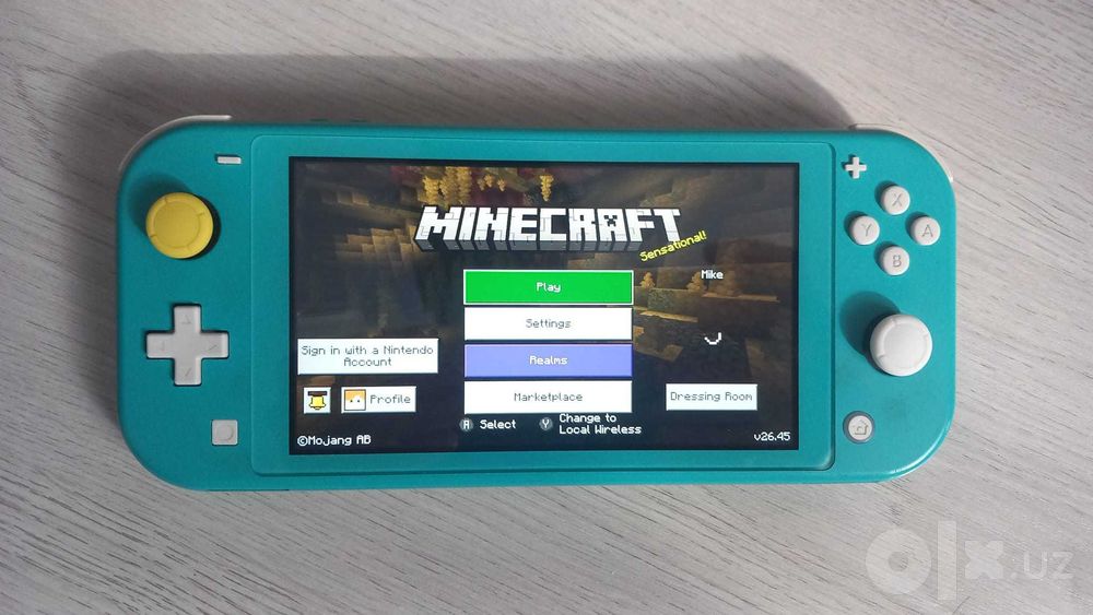 Nintendo Switch Lite + чехол + 8 игр (Продажа комплектом)