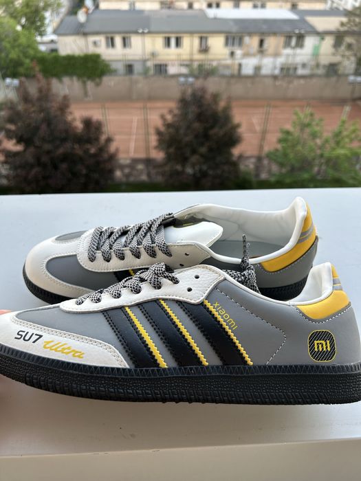 vand Adidas x Xiaomi