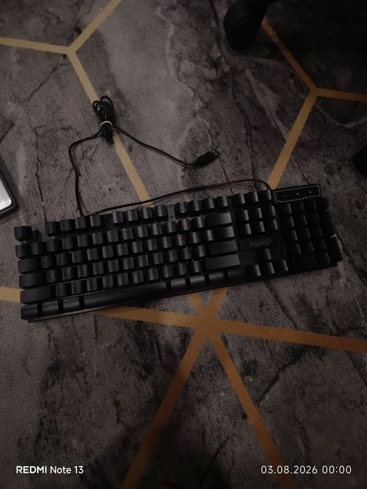 Продам ноутбук intel
