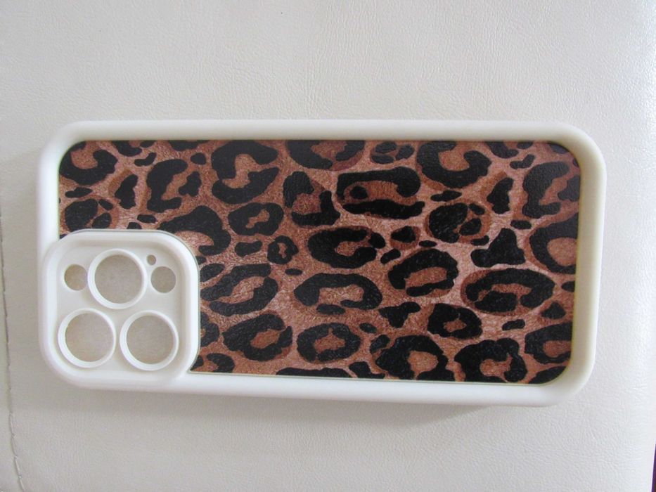 Кейс за iPhone 15 Pro Max, нов