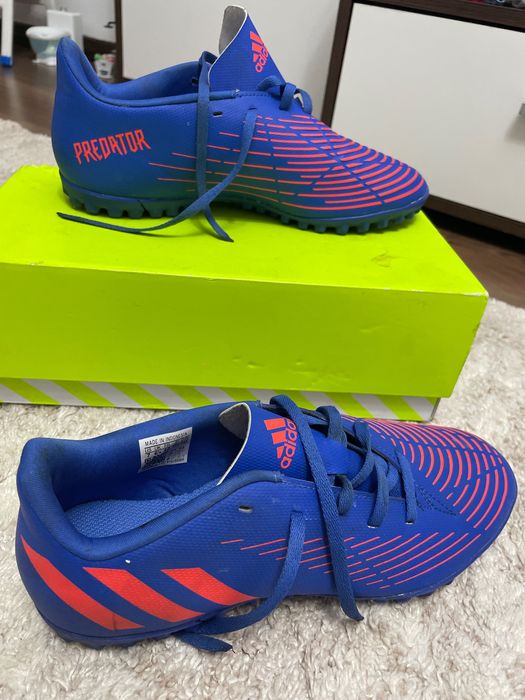 Маратонки за футбол