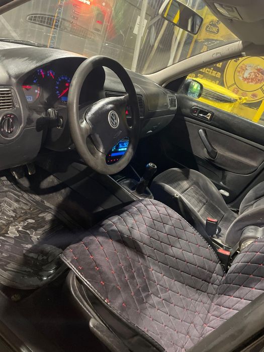 Vând golf 4 1.9 an 2001