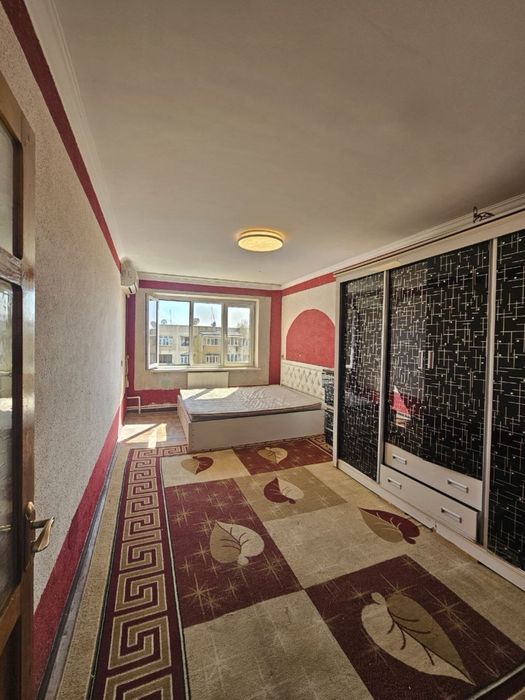 Квартира сотилади срочно